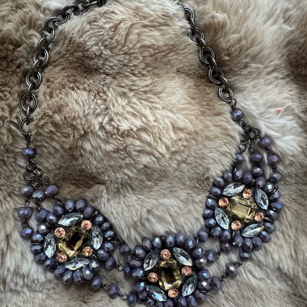 Gorgeous Anthropologie Purple and Gold Statement Necklace 16”